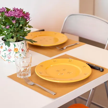 Panoramico Bilocale Con Tutti I Comfort E Parcheggio Gratuito Lägenhet *