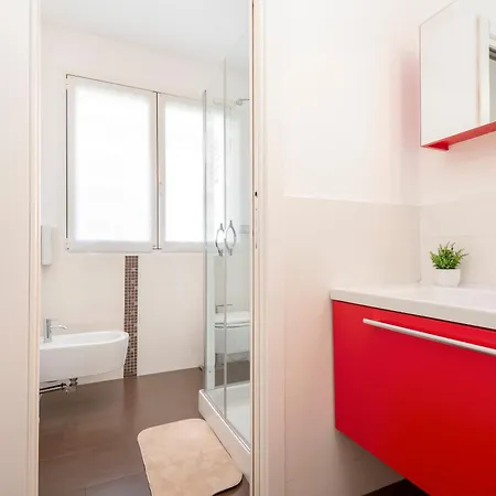 Panoramico Bilocale Con Tutti I Comfort E Parcheggio Gratuito * Bergamo