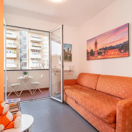 Апартаменти Skyline Bergamo Alta Choruslife Free Parking *